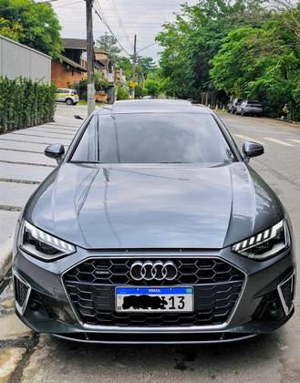 AUDI A4 2.0 TFSI MHEV S LINE QUATTRO S TRONIC